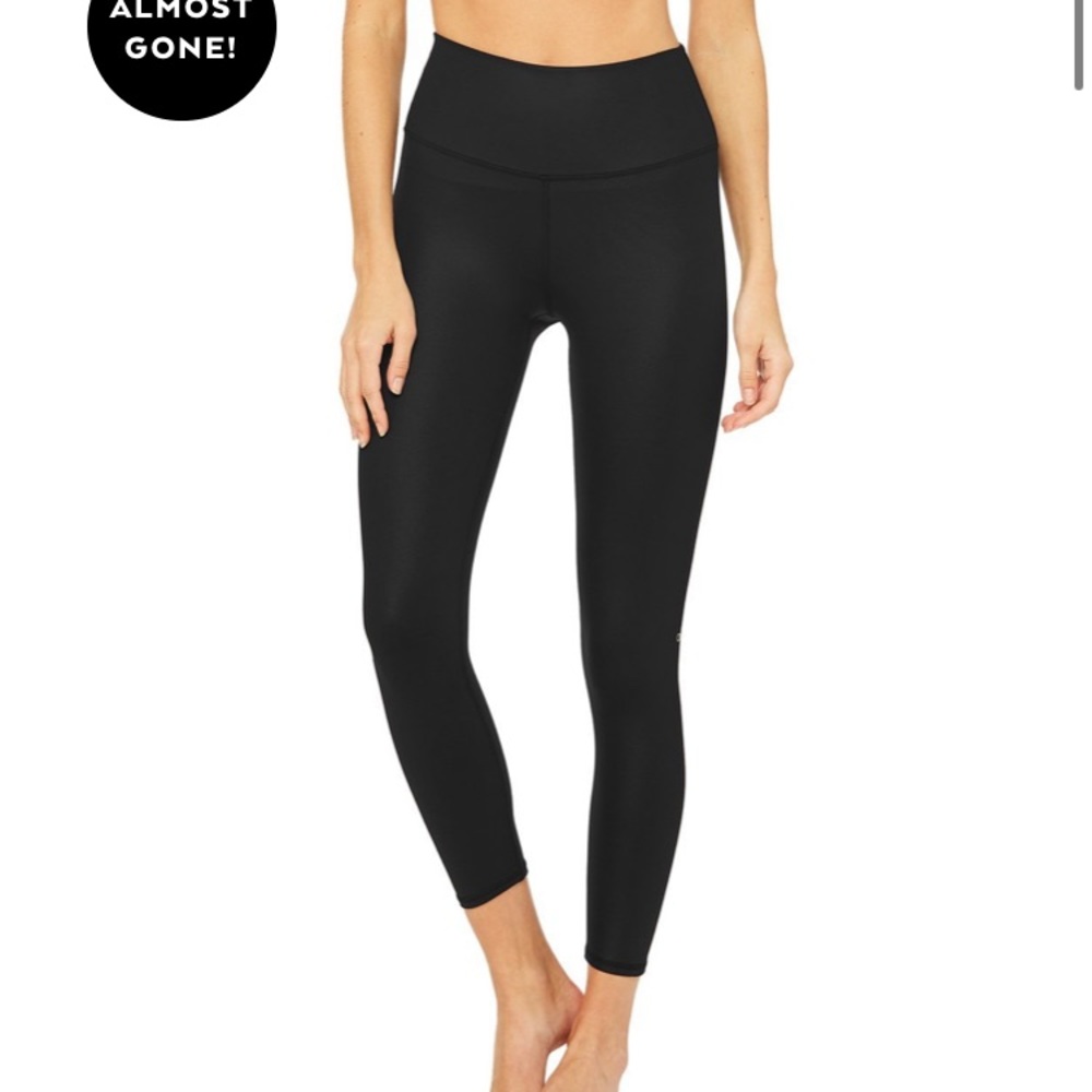 7/8 Alo leggings! Size medium!